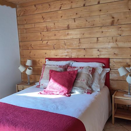 Logement Entre Lac Et Montagnes Тон Екстер'єр фото
