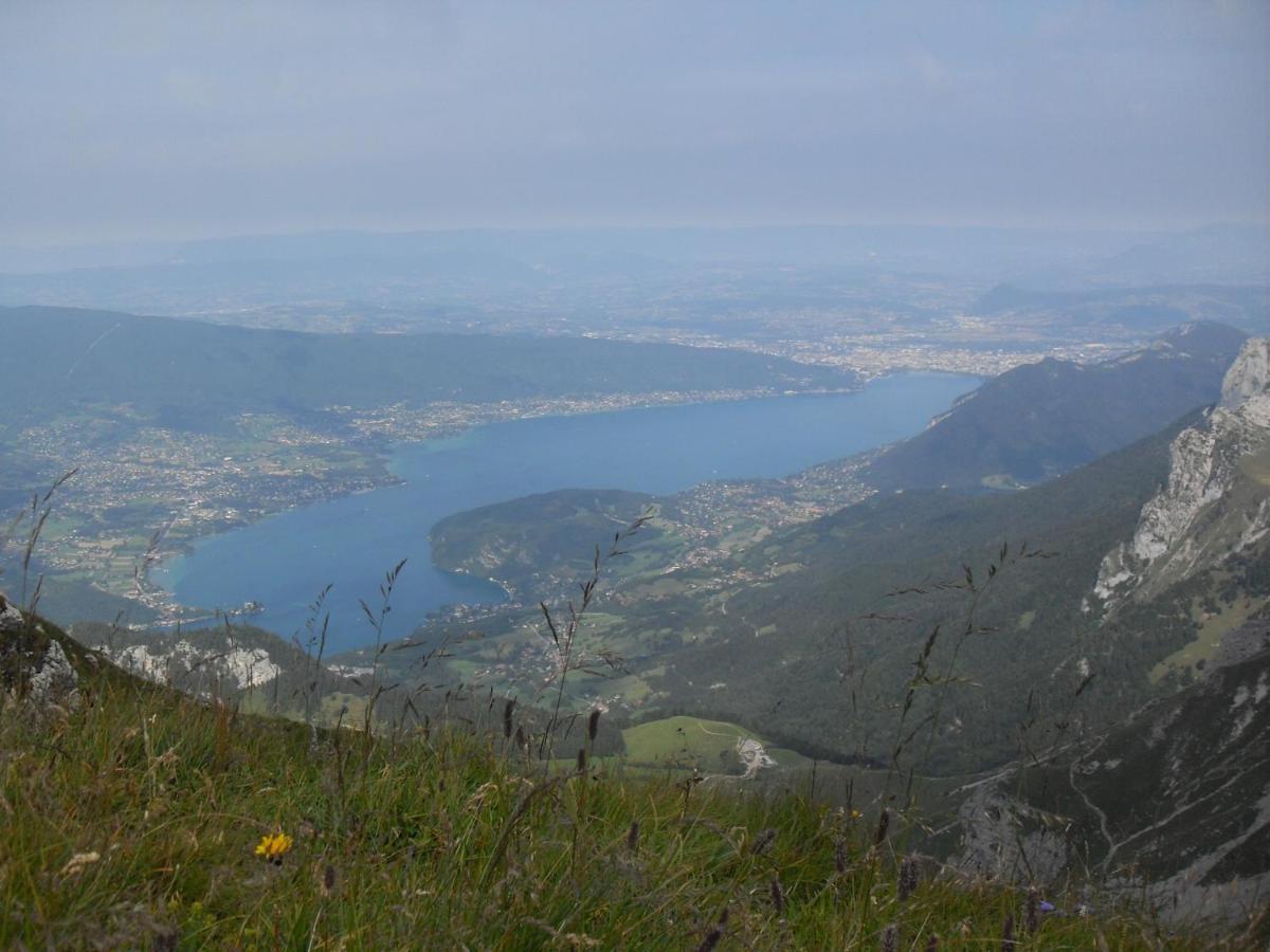 Logement Entre Lac Et Montagnes Тон Екстер'єр фото